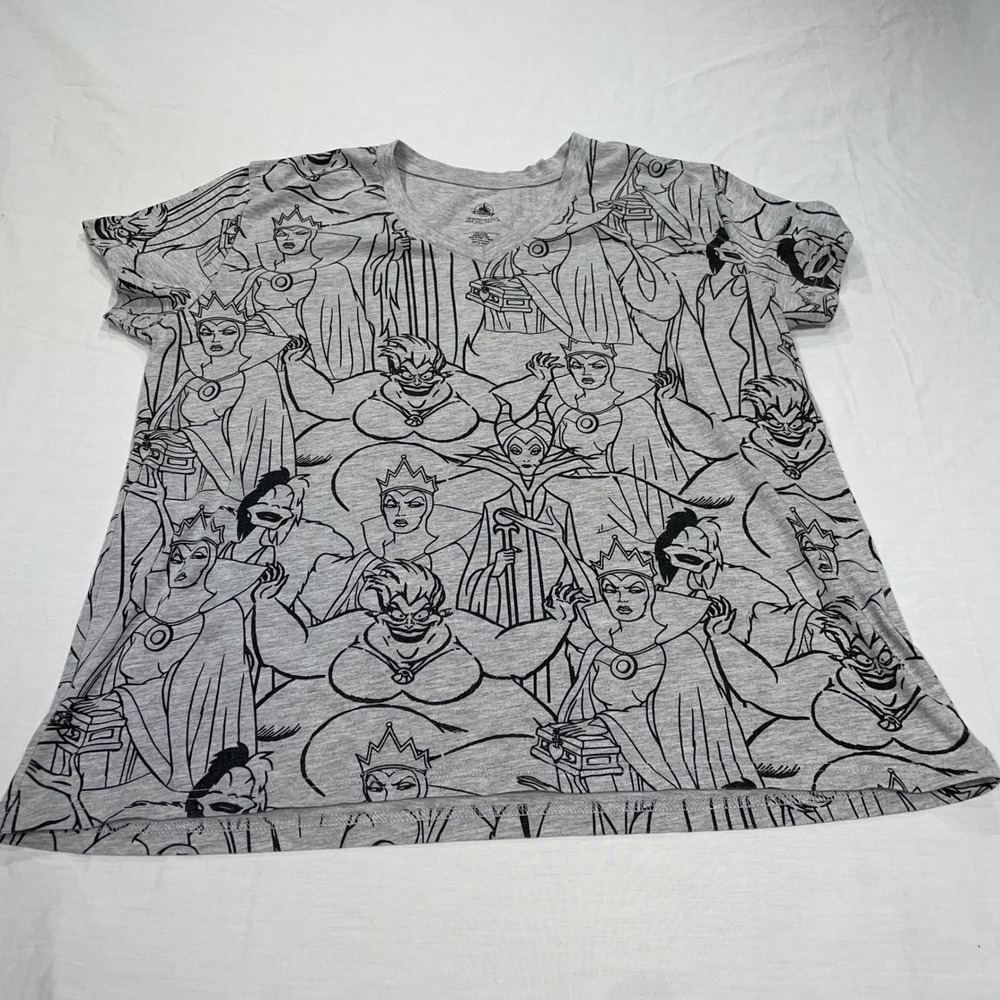 Disney Villains All Over Print T-Shirt XL Heather Gray V-Neck Maleficent Ursula